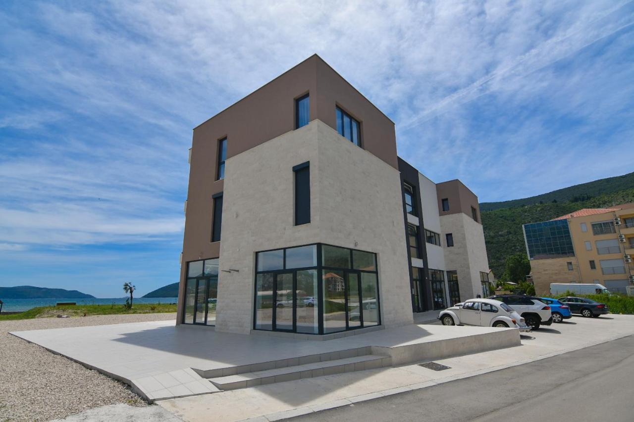 Apartmani Porat 伊加洛 外观 照片